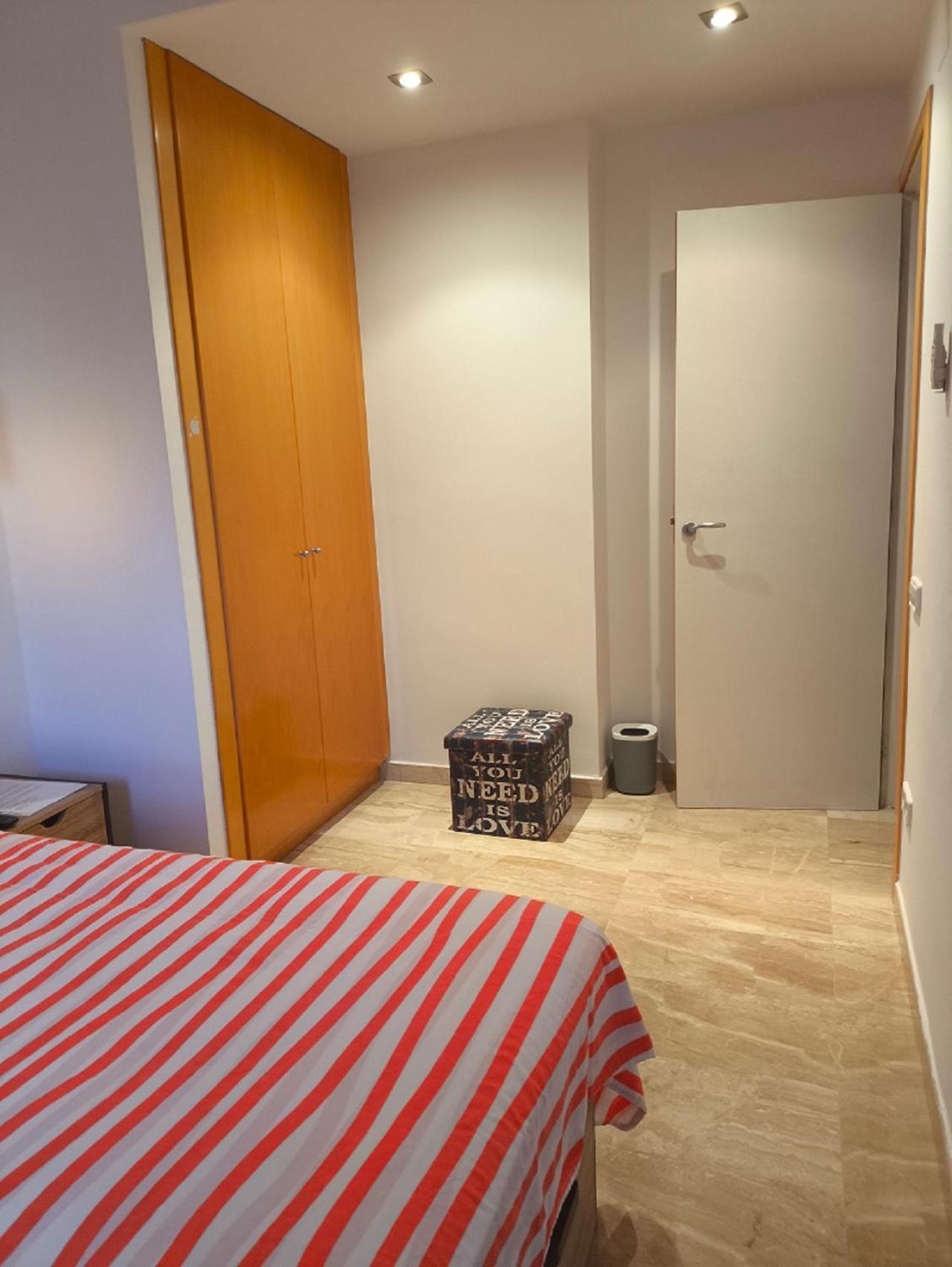Habitacion Doble Con Bano Privado Y Desayuno Incluido Viladecáns Eksteriør bilde